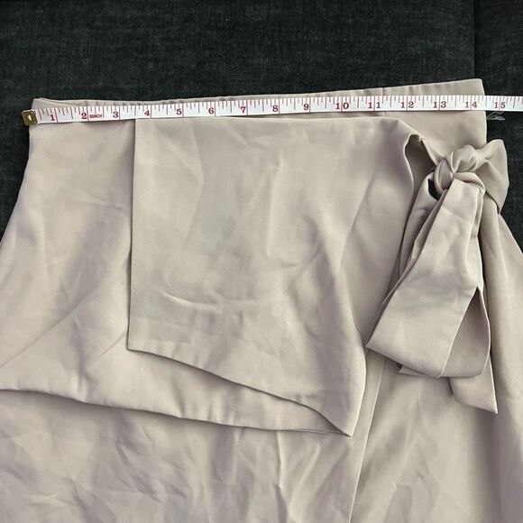 Lavish Alice Lined Asymmetrical Beige Skirt - Picture 12 of 12